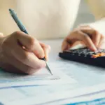 Συντάξεις: Ποιοι επιβαρύνονται περισσότερο με φόρο το 2026