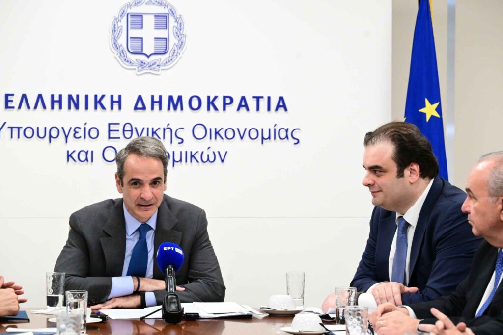 Έρχεται ελάφρυνση της μεσαίας τάξης με απόφαση Μητσοτάκη