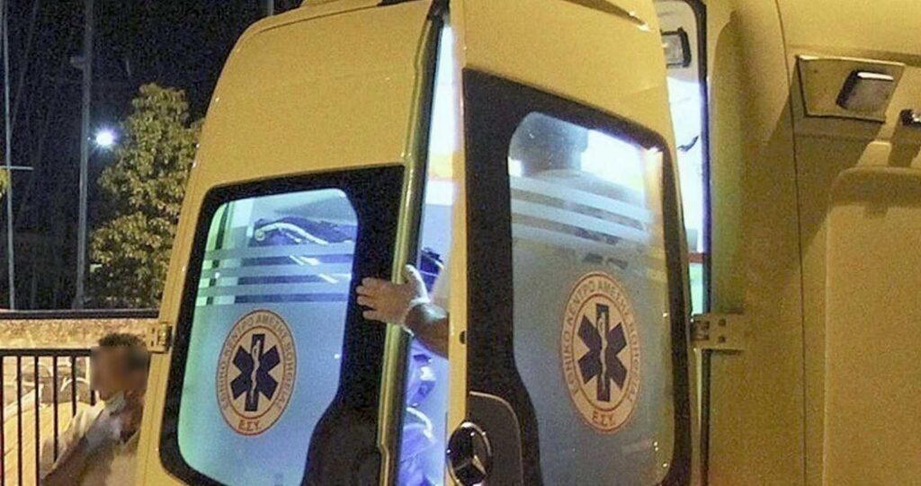 Φρικτό δυστύχημα με 76χρονη που κατρακύλησε στις σκάλες και άφησε την τελευταία της πνοή