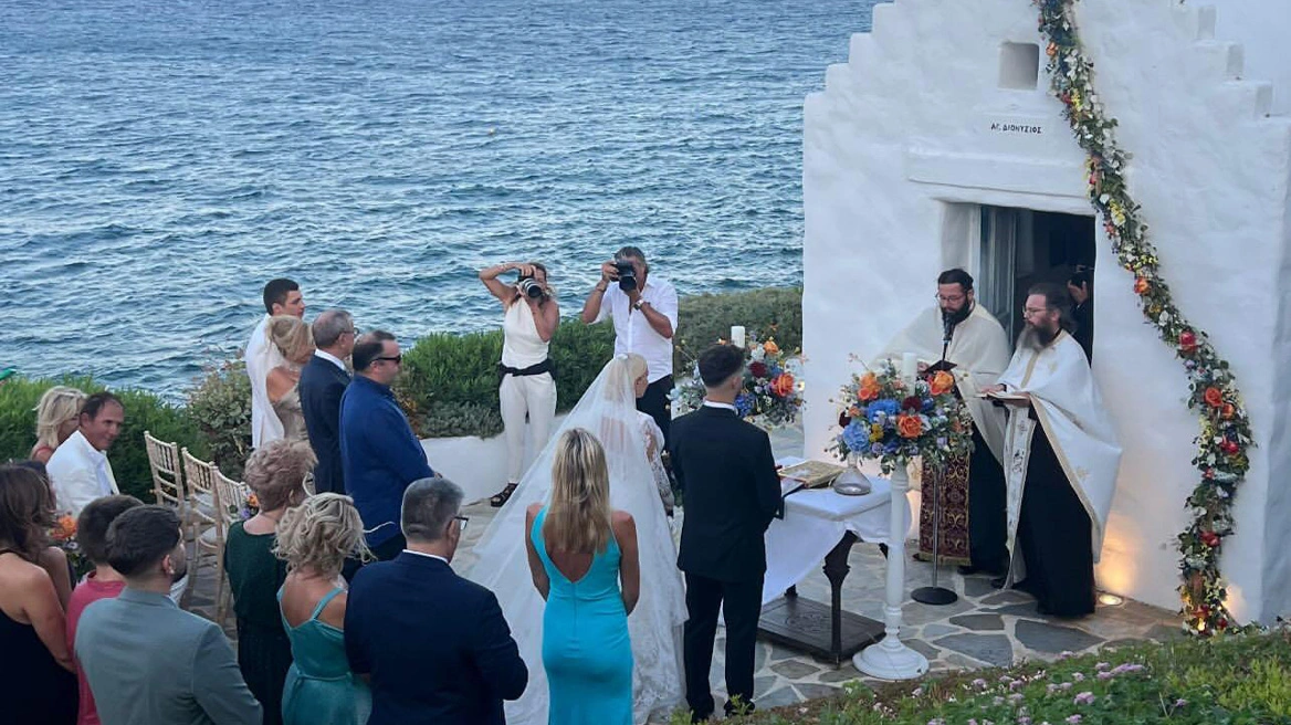 Παντρεύτηκε ο τράπερ FY την εκλεκτή της καρδιάς του Αλεξία