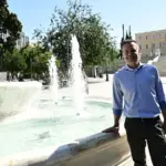 Λειτουργεί και πάλι το σιντριβάνι στο Σύνταγμα – Η δήλωση Δούκα για το έργο