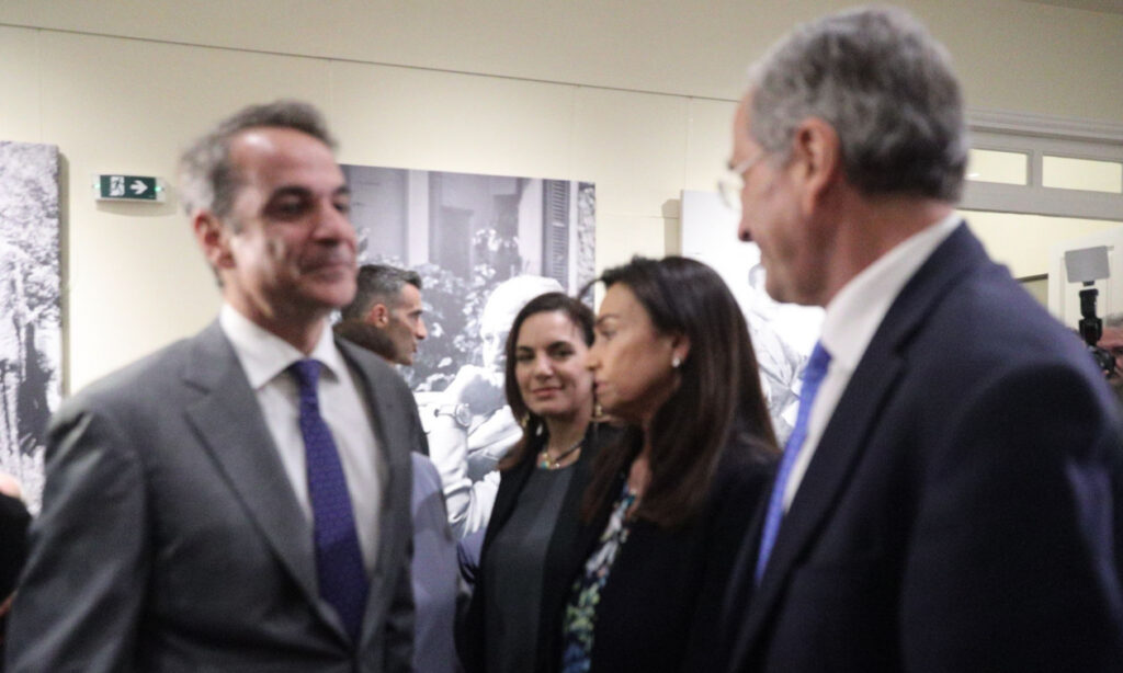 Διεργασίες για να αποτραπεί νέο κόμμα Σαμαρά – Το «άνοιγμα» Μητσοτάκη ενόψει εκλογών