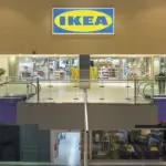 IKEA: Η στιλάτη ντουλάπα εξωτερικού χώρου που ταιριάζει τέλεια και στο σαλόνι
