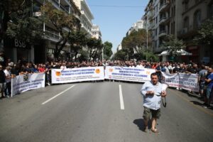 Μαζική πανελλαδική απεργία την 1η Οκτωβρίου – Στον «αέρα» οι μετακινήσεις με τα ΜΜΜ