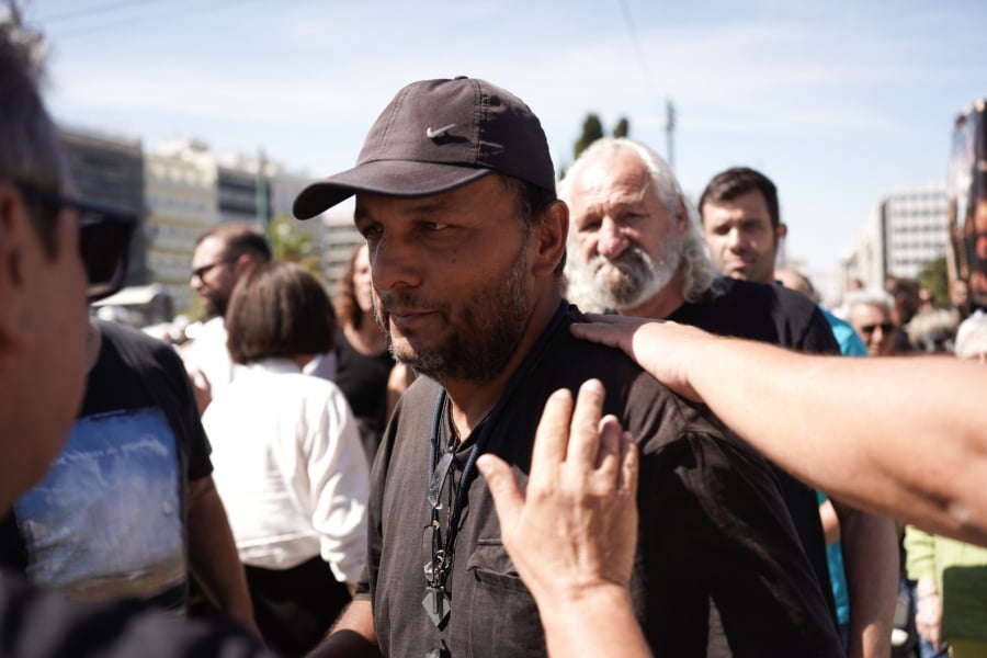 Πάνος Ρούτσι: Συνεχίζει την απεργία πείνας για τα Τέμπη ζητώντας δικαίωση και πλήρη εκταφή του γιου του