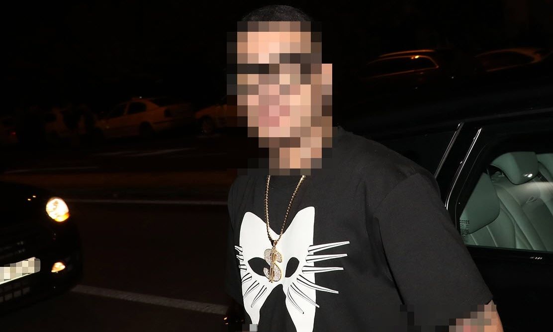 Αυτός είναι ο γνωστός τραγουδιστής που πιάστηκε για φοροδιαφυγή - Τον «πρόδωσε» το ρολόι