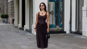 Αυτό είναι το Zara φόρεμα που έγινε viral στο TikTok και κοστίζει 49,95 ευρώ