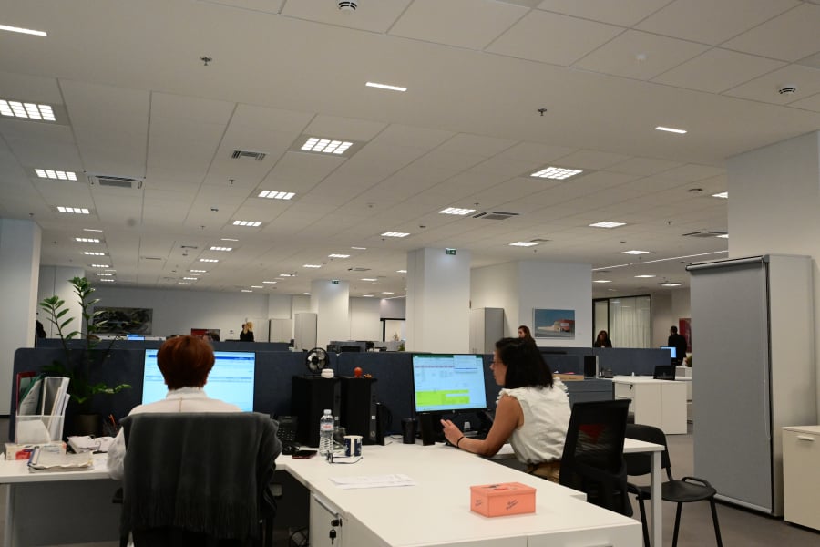 Συναγερμός με την εφορία για τους κοινούς λογαριασμούς