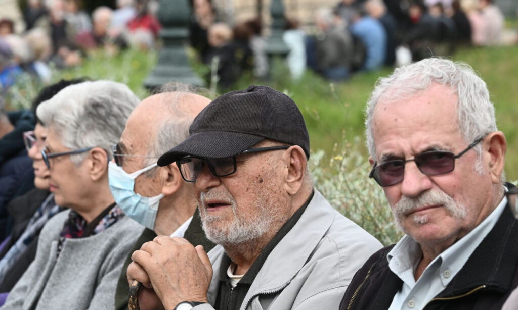 Συντάξεις 2026: Πίνακες αυξήσεων για 671.584 συνταξιούχους