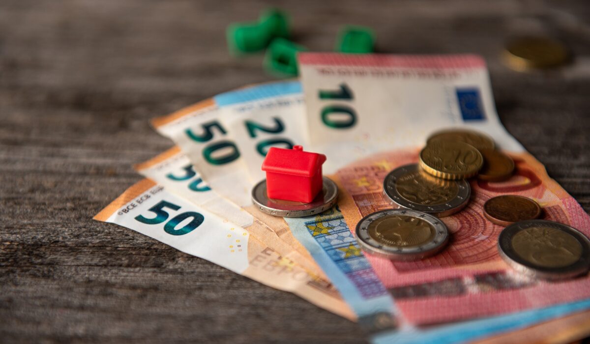 Μηδέν ΕΝΦΙΑ από το 2027 – Ποιοι κερδίζουν από τις εξαγγελίες Μητσοτάκη στη ΔΕΘ