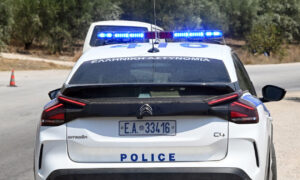 Ηλεία: 15χρονος προκάλεσε τροχαίο ατύχημα και εγκατέλειψε τον τόπο – Συνελήφθη από την Αστυνομία