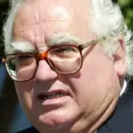 Έφυγε από τη ζωή ο Αλέκος Ακριβάκης σε ηλικία 81 ετών – Ιδρυτικό μέλος του ΠΑΣΟΚ και πρώην υπουργός