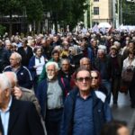 «Χρυσή» πληρωμή αναδρομικών – Μοιράζουν χρήματα σε πάνω από 400.000 συνταξιούχους