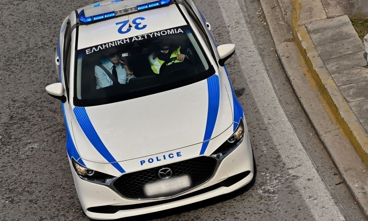 Καταδίωξη στον Κηφισό: Ο γιος επιχειρηματία που χτύπησε αστυνομικό με το αυτοκίνητο και οι απίστευτες δικαιολογίες