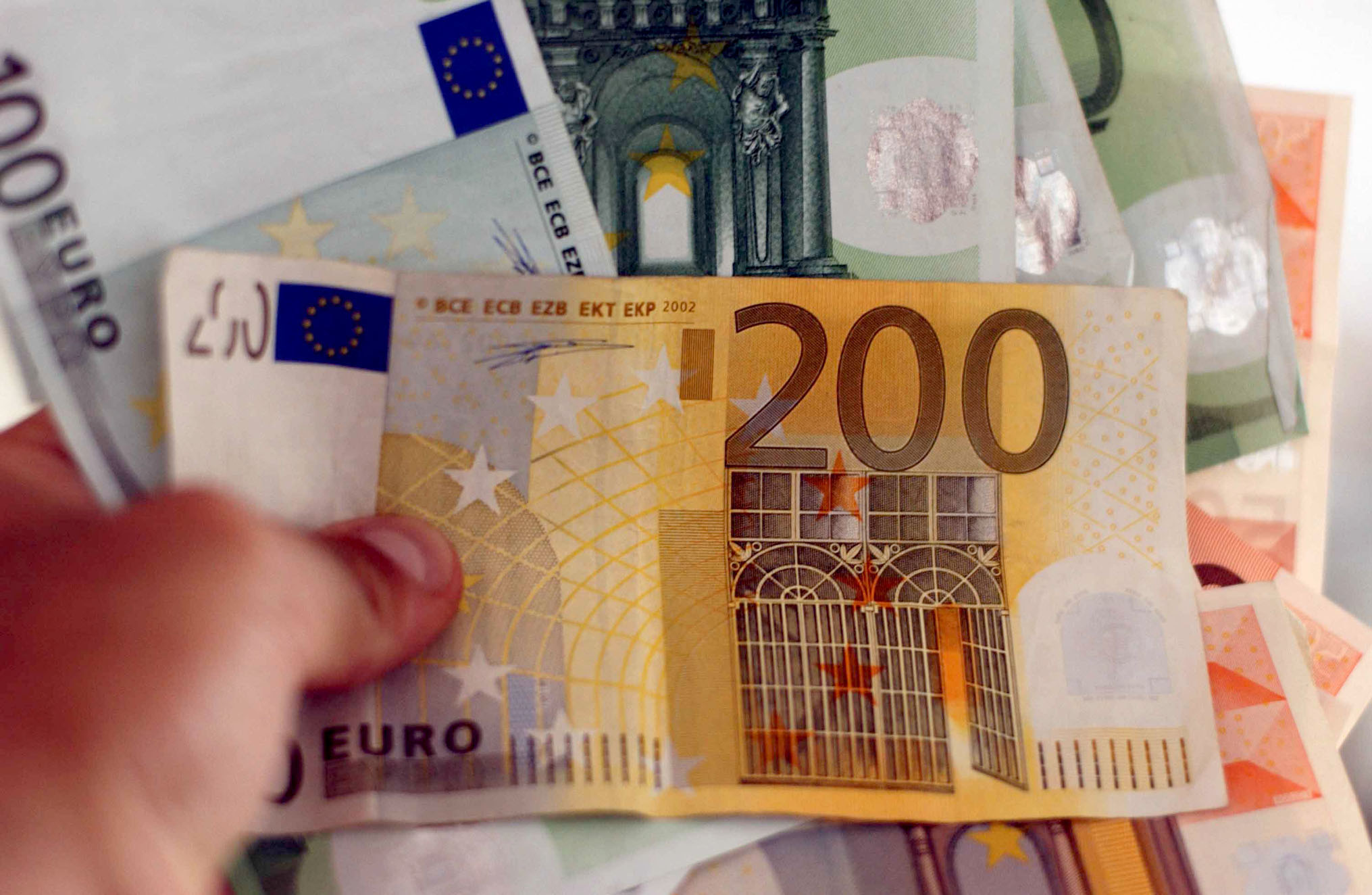 Επίδομα 250 ευρώ: Ποιοι συνταξιούχοι μένουν εκτός