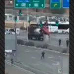 Ιερουσαλήμ: Μακελειό σε σταθμό λεωφορείων – 15 τραυματίες από ένοπλη επίθεση, εξουδετερώθηκαν οι δράστες