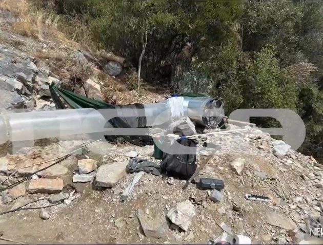 Φωτογραφίες ντοκουμέντο από τη σπηλιά όπου εγκλωβίστηκε ο 53χρονος χρυσοθήρας