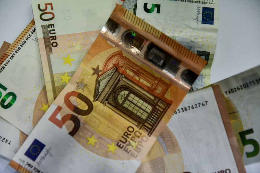 Συντάξεις Οκτωβρίου 2025: Σήμερα η πληρωμή – Τι ώρα μπαίνουν τα χρήματα