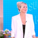 Αποκάλυψε την… εγκυμοσύνη η Καινούργιου – Η ατάκα που είπε σε ζωντανή μετάδοση