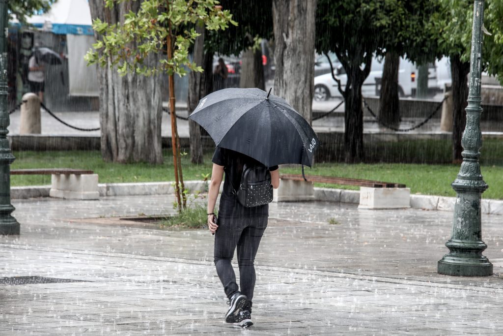 Έκτακτο δελτίο από την ΕΜΥ – Ραδγαία επιδείνωση τις επόμενες ώρες σε αυτές τις 10 περιοχές