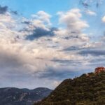 24 ώρες ανατροπής στον καιρό: Βροχές, πτώση θερμοκρασίας και πιθανότητα καταιγίδων στην Αθήνα