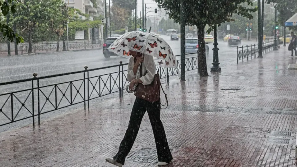 Προειδοποίηση Κολυδά: Έρχεται κακοκαιρία διαρκείας με βροχές, καταιγίδες και πτώση θερμοκρασίας σε όλη τη χώρα