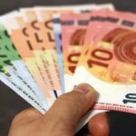 Κατώτατος μισθός: Αυξάνεται από την κυβέρνηση – Πόσο θα φτάσει και πότε