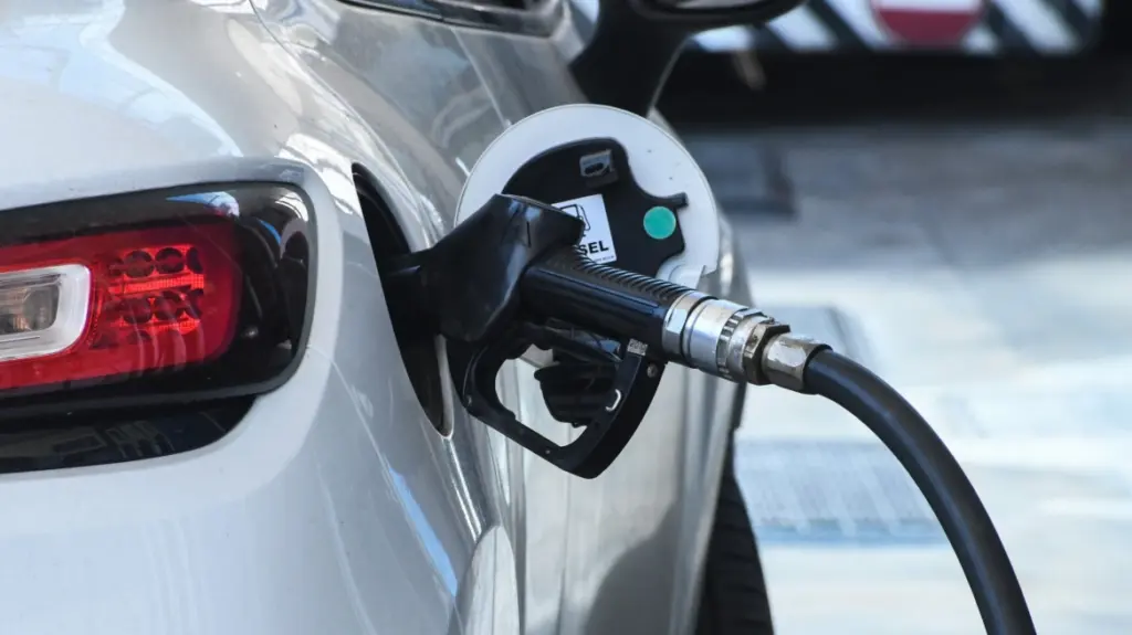 Fuel pass 2026: Πότε ανοίγουν οι αιτήσεις – Πώς θα γίνει η πληρωμή