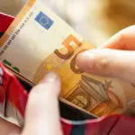 «Βρέχει» λεφτά από αύριο 7/9 – 65 εκ. ευρω σε 65.951 δικαιούχους