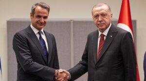 Ιστορική συνάντηση Μητσοτάκη με Ερντογάν