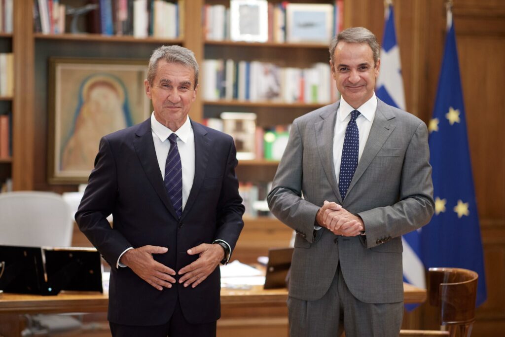 Δεν παίρνει μόνο τον Λοβέρδο η ΝΔ – Ανακοίνωσε και άλλα 4 δυνατά στελέχη