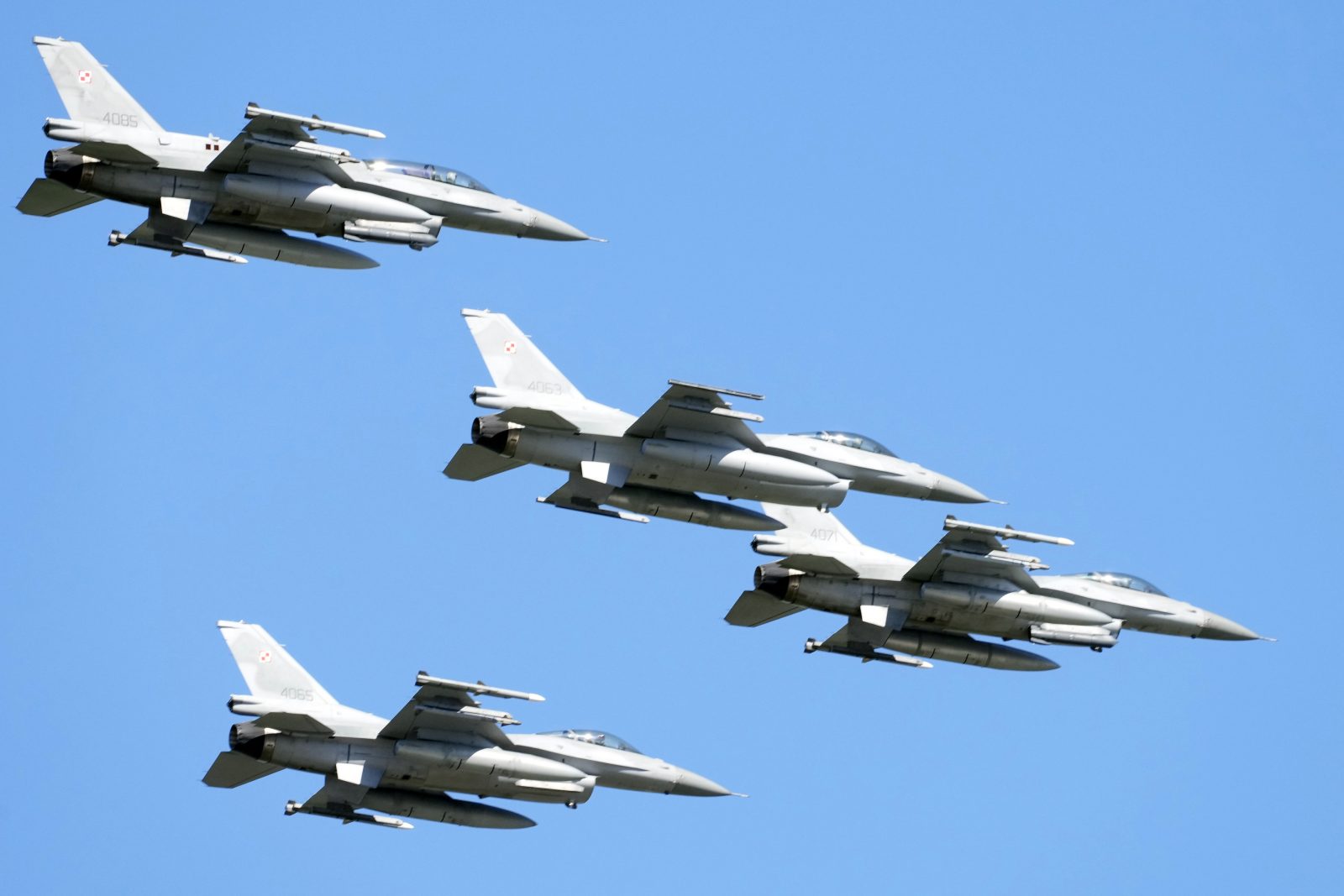 Η Πολωνία κατέρριψε Ρωσικά drones που παραβίασαν τον εναέριο χώρο – «Είναι πράξη επίθεσης»