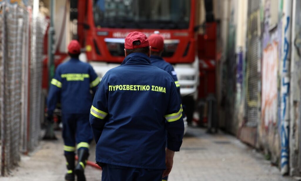Σενάριο για αύξηση των μισθών στους πυροσβέστες από την κυβέρνηση στη ΔΕΘ