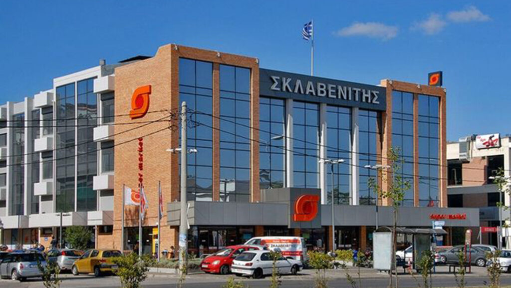 Στην αντεπίθεση ο Σκλαβενίτης – Έβγαλε ανακοίνωση για το τεράστιο πρόστιμο που δέχθηκε