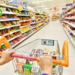 Έρχονται μειώσεις στις τιμές των τροφίμων στην Ελλάδα