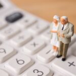 Συντάξεις: Αυξήσεις έως 697 ευρώ – Τι αλλάζει και ποιοι βγαίνουν κερδισμένοι
