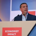 Αλέξης Τσίπρας για ΟΠΕΚΕΠΕ: «Βλέπουμε τα επιδοτούμενα απ’ τον ΟΠΕΚΕΠΕ κομματικά στελέχη να κυκλοφορούν με Πόρσε»