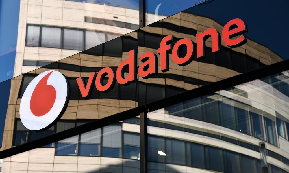 Vodafone: Προσφορά με απεριόριστη ομιλία και 300Gb για ένα χρόνο