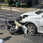 Τροχαίο στα Χανιά: Σμπαράλια η μηχανή που χτύπησε με αυτοκίνητο (ΦΩΤΟ)