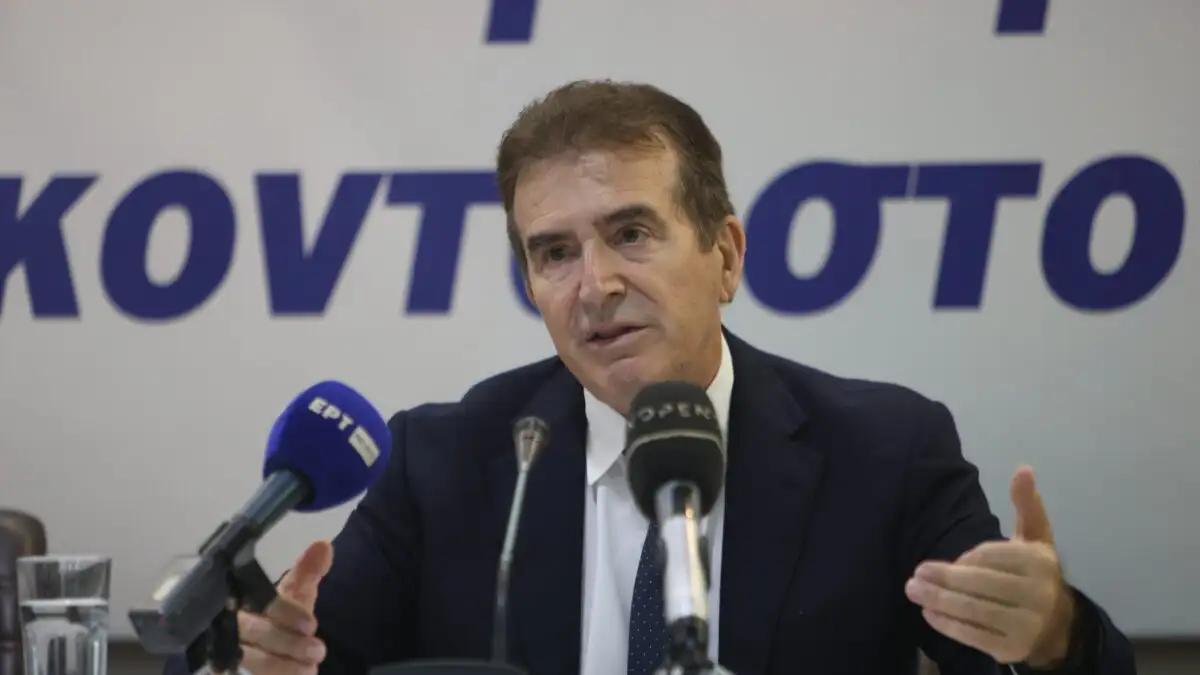 Μήνυση Χρυσοχοΐδη στον 42χρονο μαστροπό – Απειλούσε τα θύματα λέγοντας «είμαι φίλος του υπουργού»