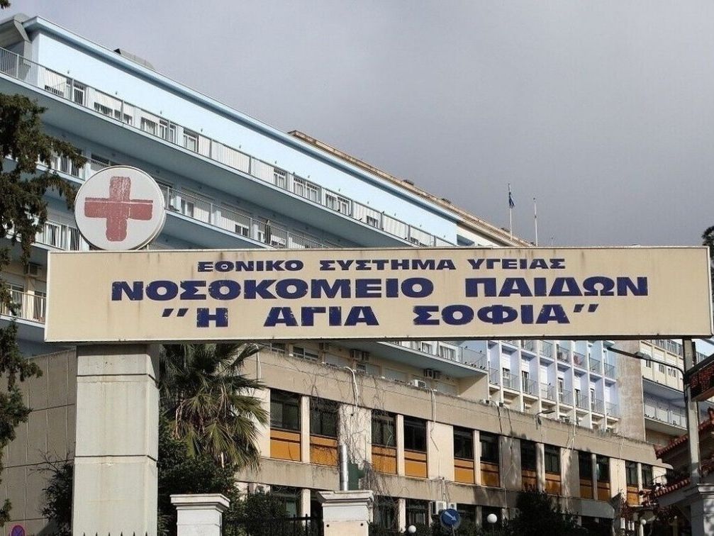 15χρονος κατέρρευσε σε γυμναστήριο και δίνει μάχη για τη ζωή του στο Παίδων