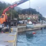Τραγωδία στην Κεφαλονιά: Ηλικιωμένος οδηγός βρήκε φρικτό θάνατο όταν το αυτοκίνητό του έπεσε στη θάλασσα