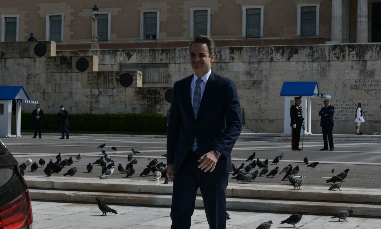 Μητσοτάκης: Η φύλαξη του Αγνώστου Στρατιώτη περνά στο Υπ. Άμυνας – «Σεβασμός και πρόσβαση για όλους»