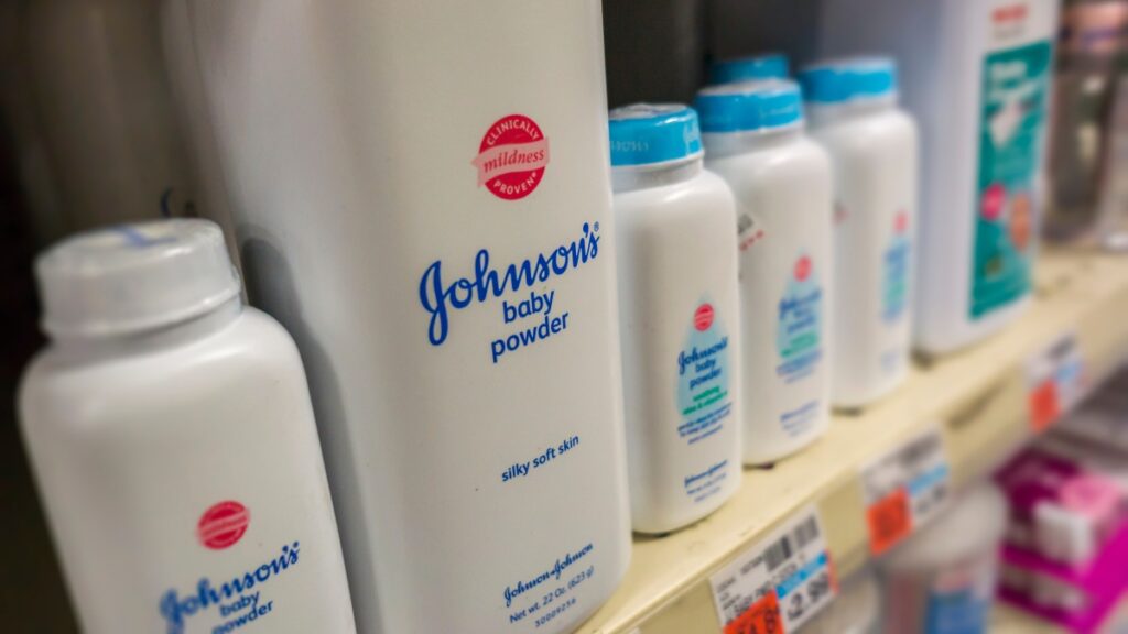 Καταδίκη «μαμούθ» για Johnson & Johnson για καρκίνο από ταλκ