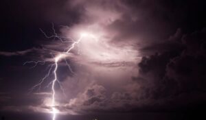 Καιρός: Νέα πρόβλεψη από ΕΜΥ – Μέχρι πότε θα έχει καταιγίδες στην Ελλάδα