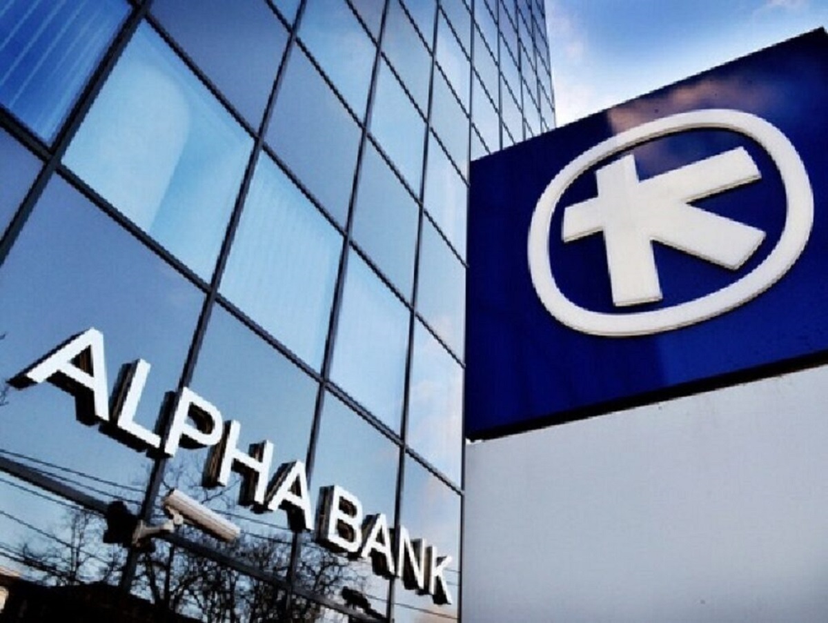 Alpha Bank: Ανακοίνωση για αντικατάσταση καρτών