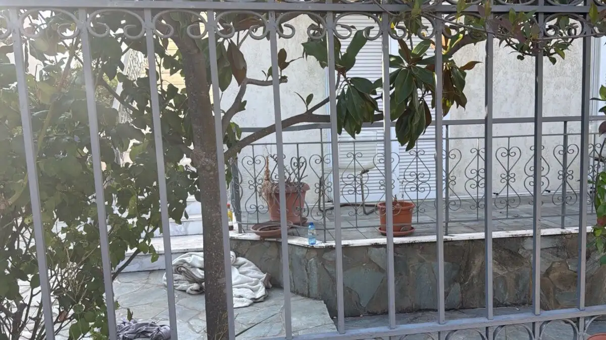 Άνοιξη: Οικογενειακό δράμα με ξυλοδαρμό από ιδιοκτήτη – Στο νοσοκομείο οι τραυματίες
