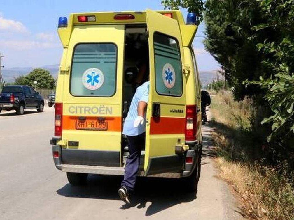 Φρικτή τραγωδία: Σκοτώθηκε όταν καταπλακώθηκε από δέντρο που έκοβε