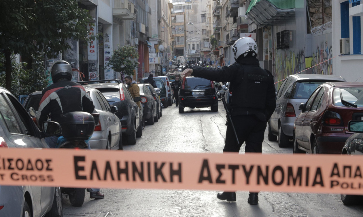 Νέος Κόσμος: Άγρια συμπλοκή οδηγών στον δρόμο – Τρεις τραυματίες και πέντε συλλήψεις