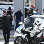 Απίστευτο σκηνικό στο κέντρο της Αθήνας με μεθυσμένο οδηγό να χτυπάει 13 οχήματα